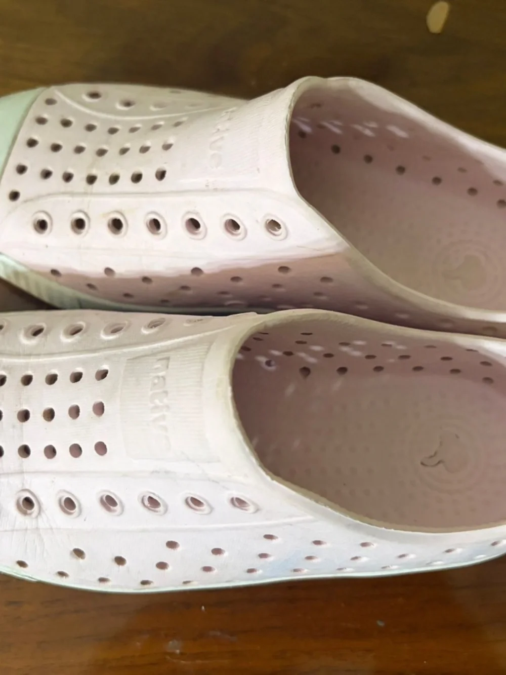 J1 light pink Native shoes